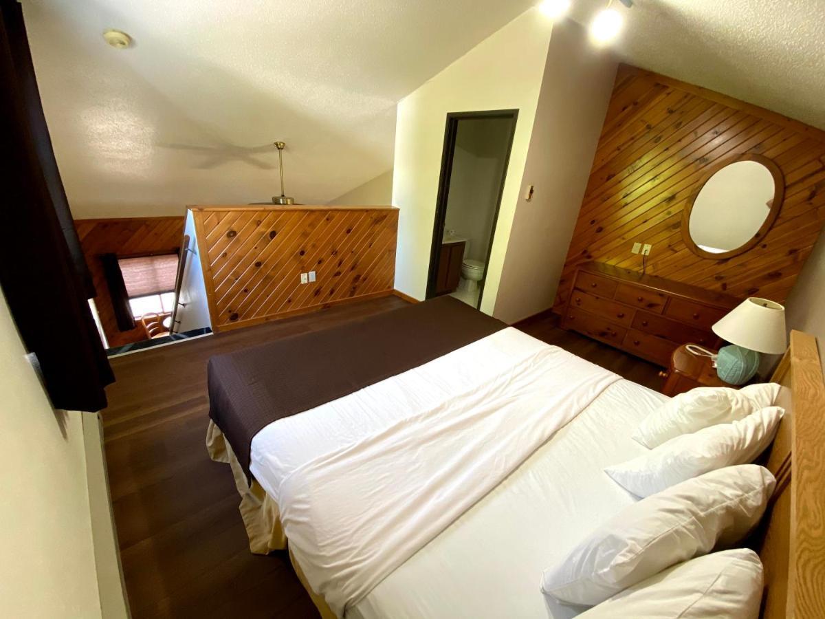Woodland Inn & Suites Medford Luaran gambar