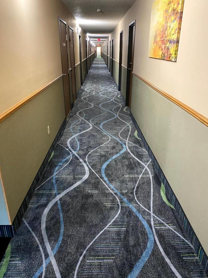 Woodland Inn & Suites Medford Luaran gambar