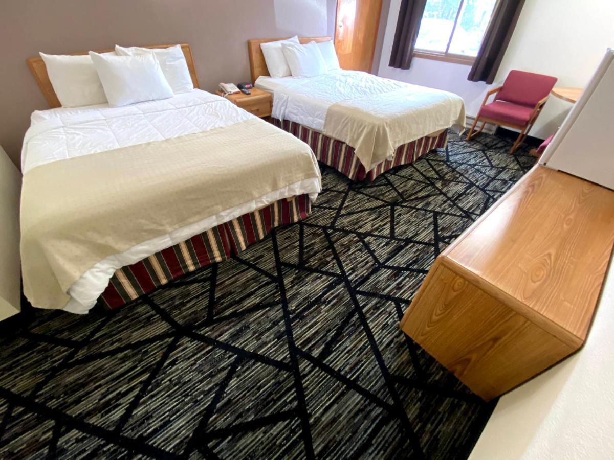 Woodland Inn & Suites Medford Luaran gambar