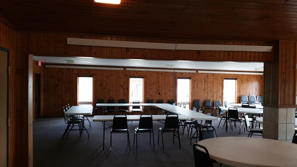 Woodland Inn & Suites Medford Luaran gambar