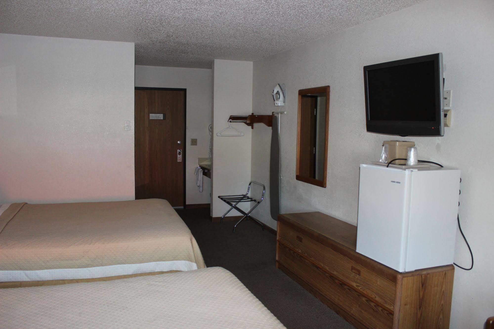 Woodland Inn & Suites Medford Luaran gambar