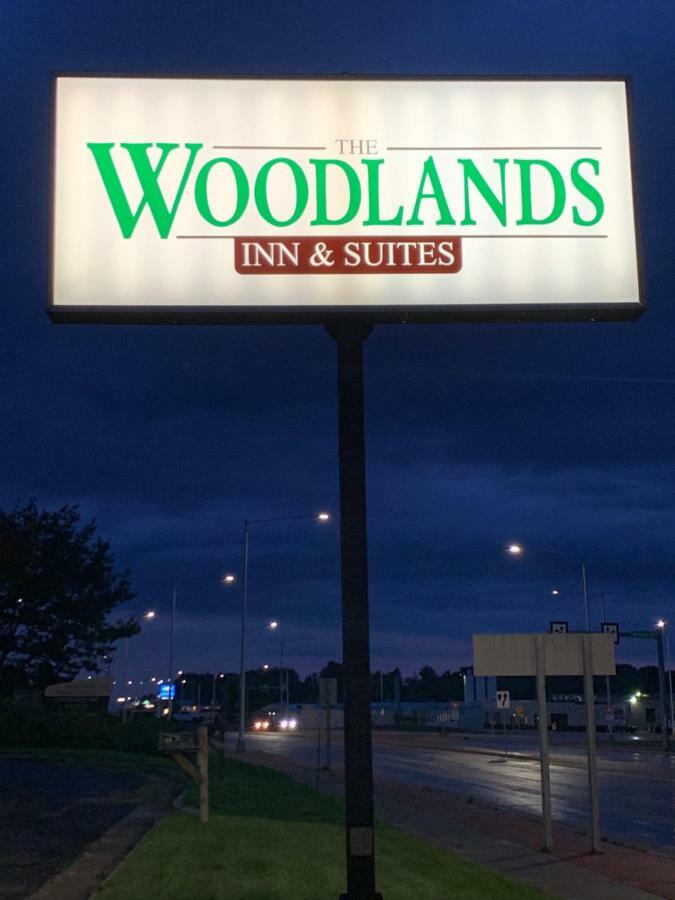 Woodland Inn & Suites Medford Luaran gambar